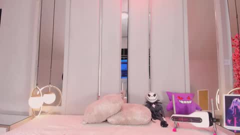 Snapshot of vespervelvet chatting on 12/13/25, 09:09 Vesper Velvet online show from 12/13/25, 09:09