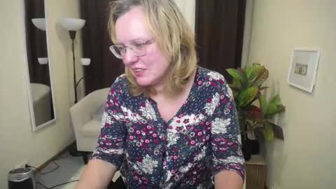 vestawoody online show from 11/15/25, 01:18