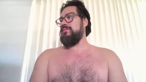 Snapshot of vesturelove chatting on 09/30/25, 09:42 vesturelove online show from 09/30/25, 09:42