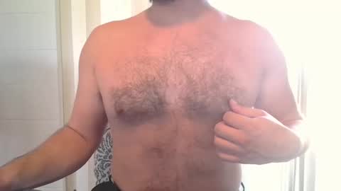 Snapshot of vesturelove chatting on 10/21/25, 09:59 vesturelove online show from 10/21/25, 09:59