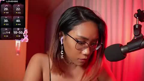 Snapshot of vexanyx chatting on 06/10/26, 11:53 Vexa Nyx online show from 06/10/26, 11:53