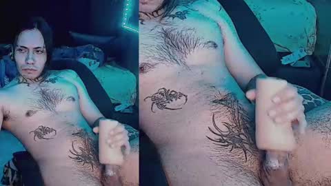 Snapshot of vhyxxxxen chatting on 12/06/24, 07:10 vhyxxxxen online show from 12/06/24, 07:10