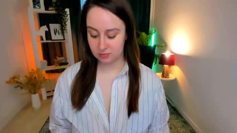 Camilla online show from 05/10/26, 12:54