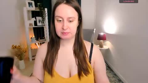 Camilla online show from 06/12/26, 05:45