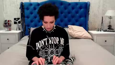 Via online show from 06/11/26, 12:32