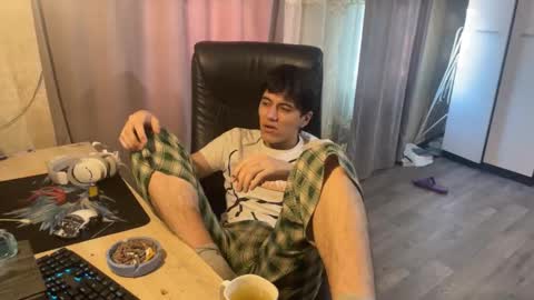 vialeras online show from 11/04/25, 03:27