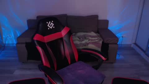 Snapshot of viarikalambert chatting on 01/31/25, 09:48 next stream online show from 01/31/25, 09:48