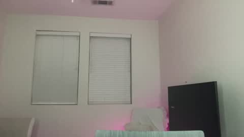 Snapshot of viarlunaa chatting on 07/20/26, 05:33 viarlunaa online show from 07/20/26, 05:33