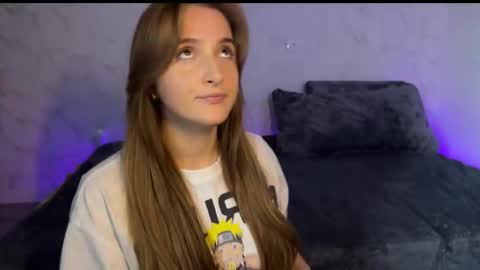 Snapshot of vibe_and_night chatting on 10/09/25, 10:57 Vail and Nevada online show from 10/09/25, 10:57