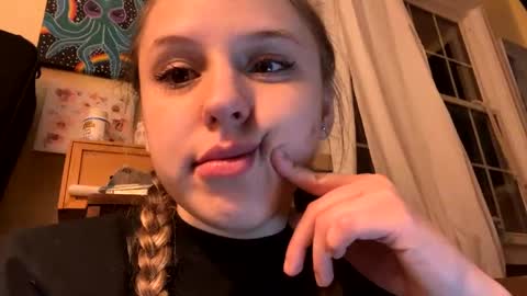 nova online show from 09/28/25, 03:34