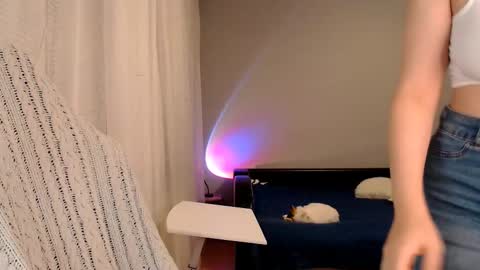 Snapshot of vibezgirl chatting on 10/03/25, 05:32 Amelia online show from 10/03/25, 05:32