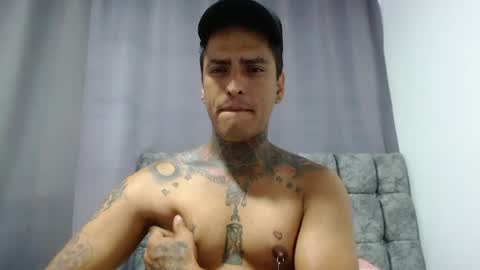 Snapshot of vicctorzc chatting on 06/11/26, 09:57 Victor cardenas online show from 06/11/26, 09:57