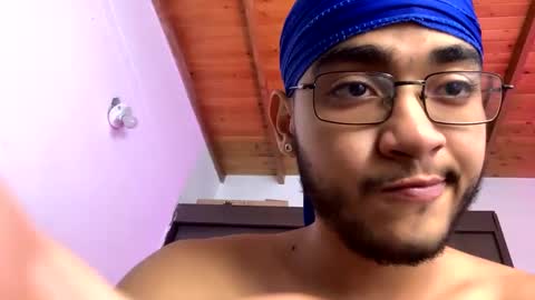 Vic online show from 12/28/24, 12:47