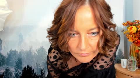 Snapshot of viciousqueen chatting on 09/14/25, 05:23 ViciousQueenu can call me Laura online show from 09/14/25, 05:23