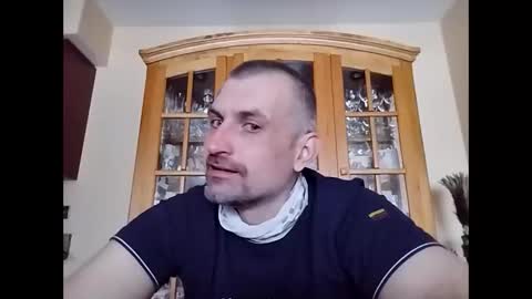 viciouzz1 online show from 12/02/25, 07:31