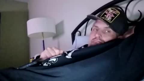 viciouzz1 online show from 12/17/25, 06:30