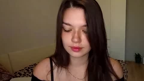 Lina online show from 06/25/26, 05:12