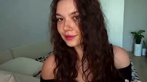 Lina online show from 07/16/26, 05:13