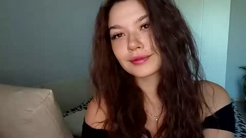 Lina online show from 07/18/26, 05:11