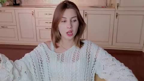 Vickie online show from 06/11/26, 03:32