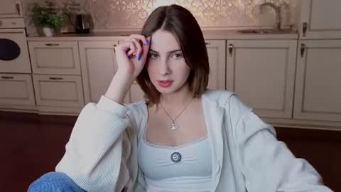 Vickie online show from 06/12/26, 03:22