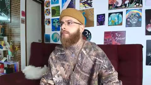 Snapshot of vickingcock7 chatting on 11/02/25, 07:22 vickingcock7 online show from 11/02/25, 07:22