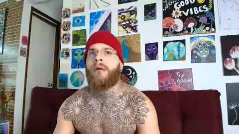 Snapshot of vickingcock7 chatting on 11/03/25, 06:47 vickingcock7 online show from 11/03/25, 06:47