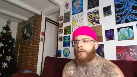 Snapshot of vickingcock7 chatting on 11/10/25, 06:01 vickingcock7 online show from 11/10/25, 06:01