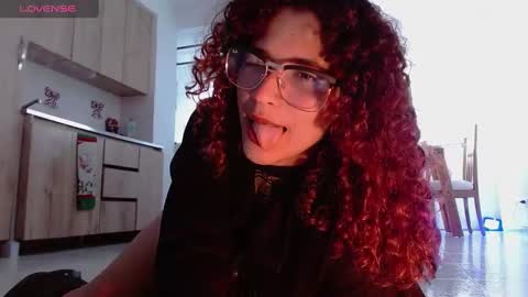 Vicky  online show from 01/03/25, 07:50