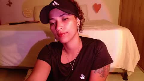 Vicky  online show from 02/25/25, 12:25