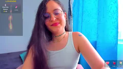 Snapshot of vicky_cristinax chatting on 07/07/26, 08:13 Vicky online show from 07/07/26, 08:13