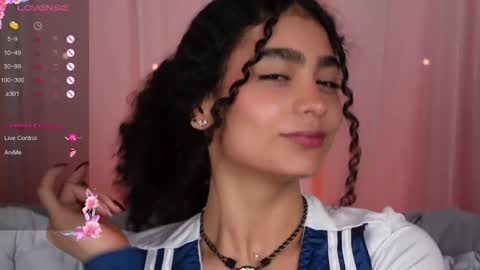 vicky_curly online show from 10/04/25, 03:04