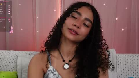 vicky_curly online show from 11/08/25, 02:12