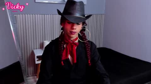 Snapshot of vicky_fant4sy chatting on 02/14/26, 01:41 Vicky online show from 02/14/26, 01:41