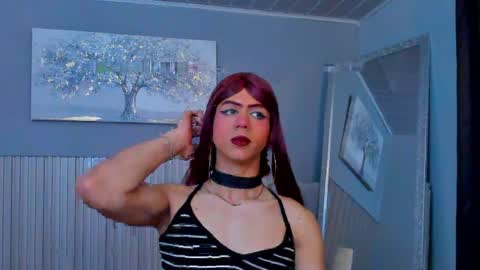 Snapshot of vicky_fant4sy chatting on 04/06/26, 01:23 Vicky online show from 04/06/26, 01:23