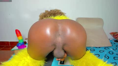 Snapshot of vicky_hotteei chatting on 10/01/25, 02:39 vicky manuela online show from 10/01/25, 02:39