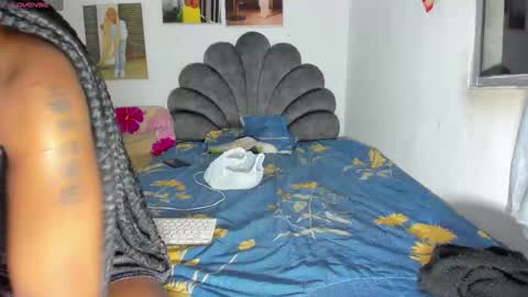 Snapshot of vicky_hotteei chatting on 02/11/26, 03:33 vicky manuela online show from 02/11/26, 03:33