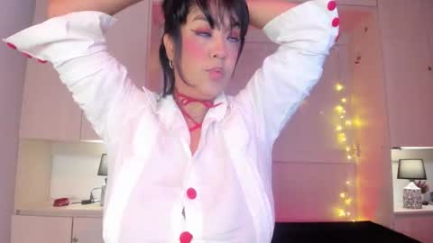 V I C K Y online show from 02/11/26, 12:43