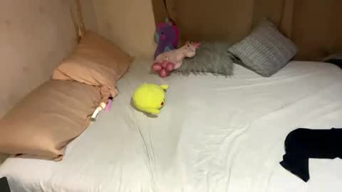 Vicky online show from 09/20/25, 11:50
