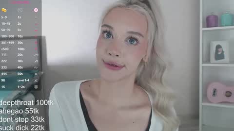 vickyfuckingdoll online show from 10/12/25, 10:42