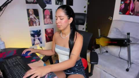 VICTORIA 3 online show from 11/03/25, 10:42