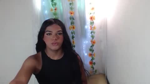 Snapshot of vickyxdany chatting on 03/28/26, 04:17 vickyxdany online show from 03/28/26, 04:17