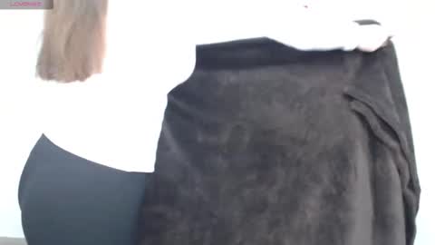 Victoria online show from 10/06/25, 11:29