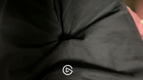 Snapshot of victoire84665212 chatting on 10/27/25, 01:09 victoire84665212 online show from 10/27/25, 01:09