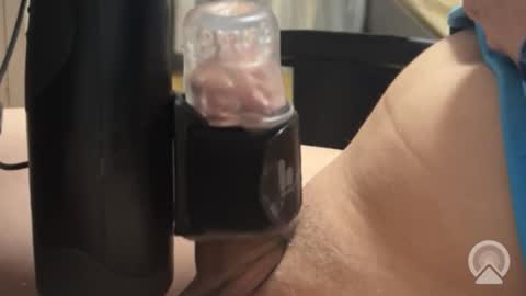 Snapshot of victoire84665212 chatting on 12/14/25, 02:50 victoire84665212 online show from 12/14/25, 02:50