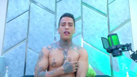 Victor online show from 10/27/25, 10:47