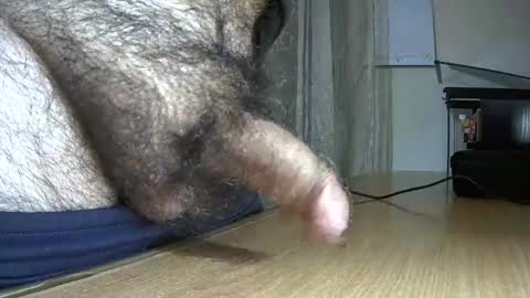 VictorHume online show from 11/14/25, 06:28