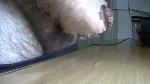 VictorHume online show from 11/22/25, 07:02