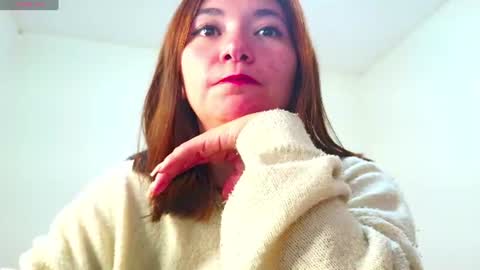 Victoria  online show from 07/16/26, 04:51