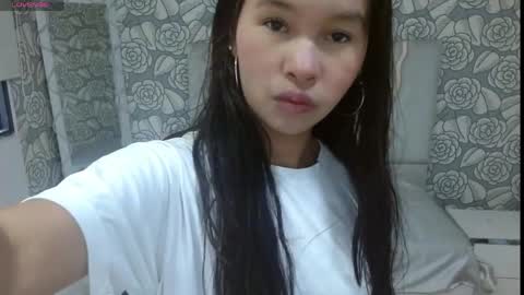 Snapshot of victoria1_tay chatting on 05/01/26, 11:48 victoria1_tay online show from 05/01/26, 11:48